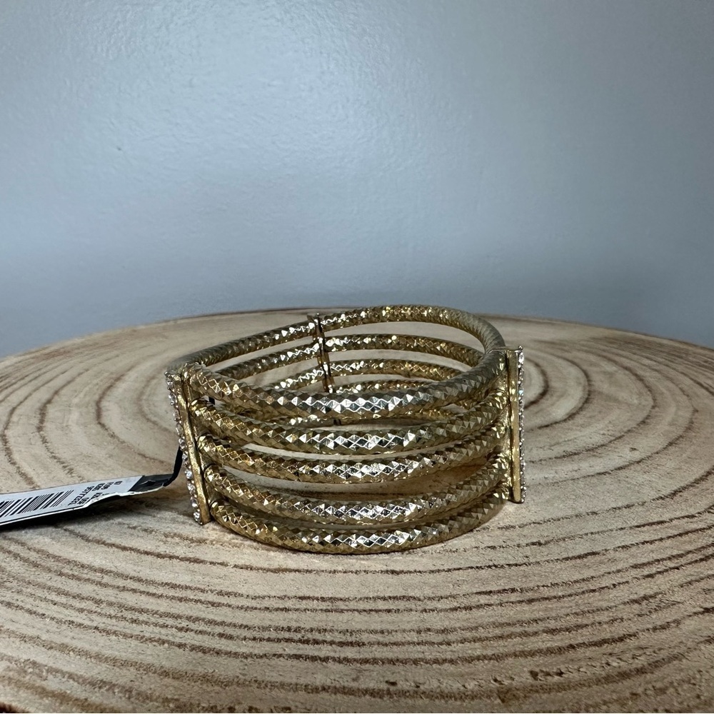 Cache Chic Gold Textured Bangle Set
